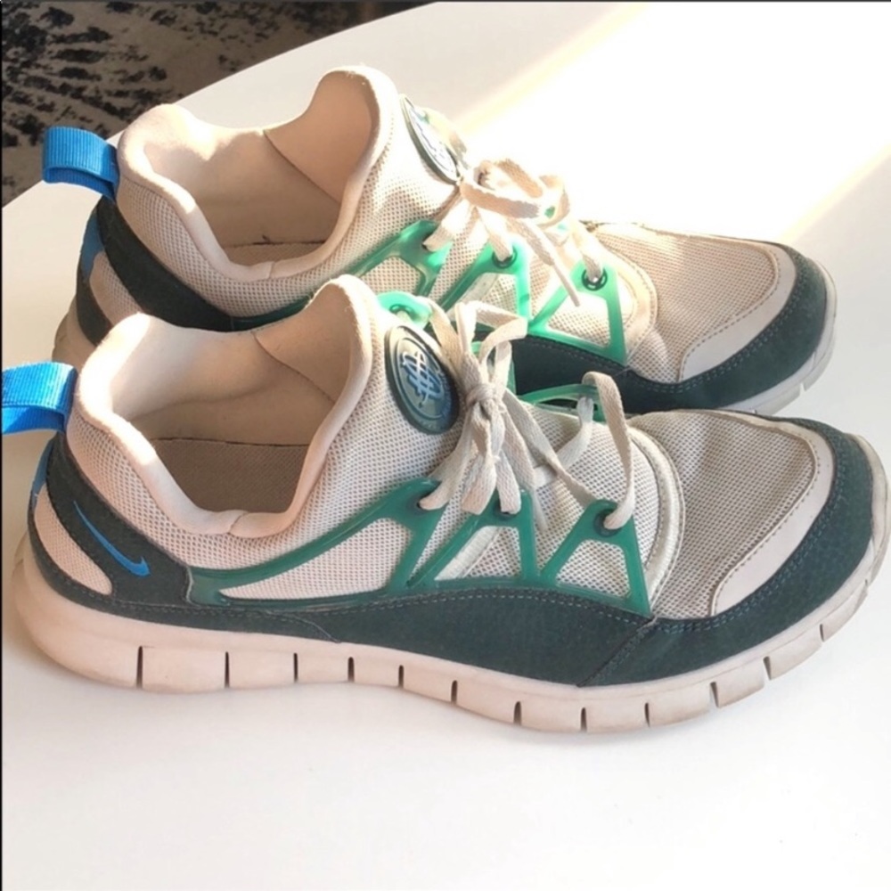 Nike Huarache running shoe